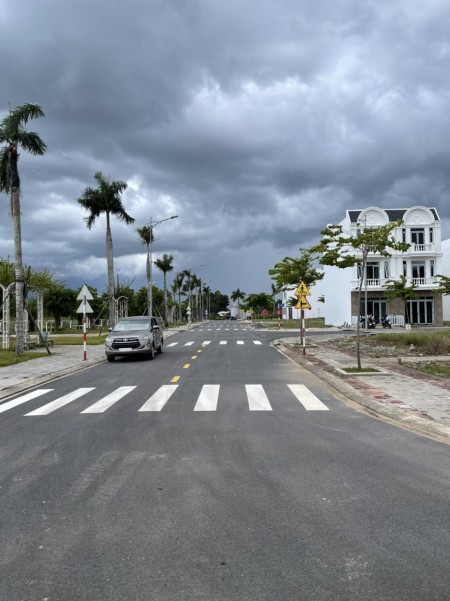 Đi đến slide 2