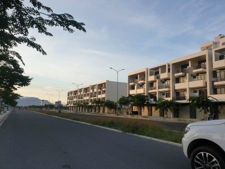 Đi đến slide 6
