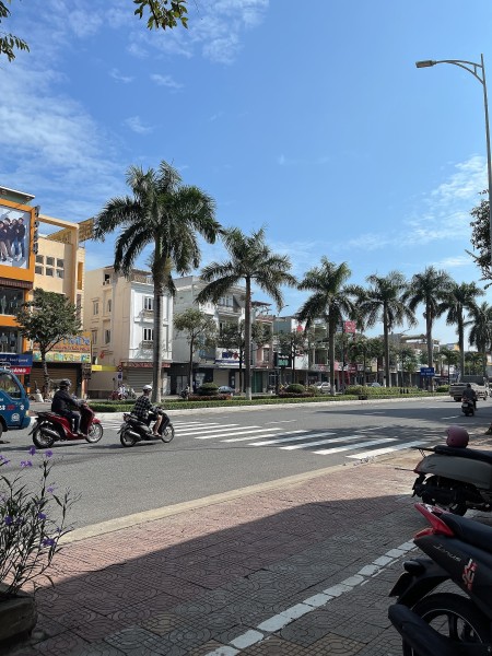 Đi đến slide 2