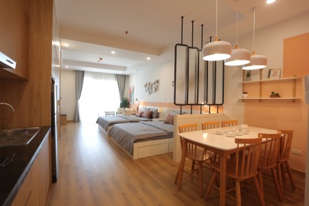 Cho thuê căn hộ cao cấp chính chủ, hướng Đông Nam, view trực diện biển, full nội thất mới 100%LH 0834352324