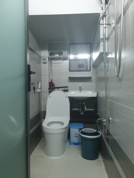 Bán nhà Thích Quảng Đức, an ninh yên tĩnh, diện tích sử dụng 38m2, giá bán 5.4 tỷ