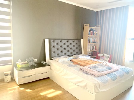 Bán gấp căn hộ 3PN tòa A2 chung cư Vinhomes Gardenia full nội thất giá bán 5.3 tỷ