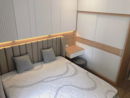 Nội thất XỊN, MỚI hoàn thiện căn hộ 2N-1wc, đồ cơ bản tại vinhomes smart city giá chỉ 9tr/th.