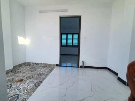 Bán nhà mặt phố Trần Đăng Ninh kinh doanh ngay, giá 7.2 tỷ Quận Hà Đông khu an ninh