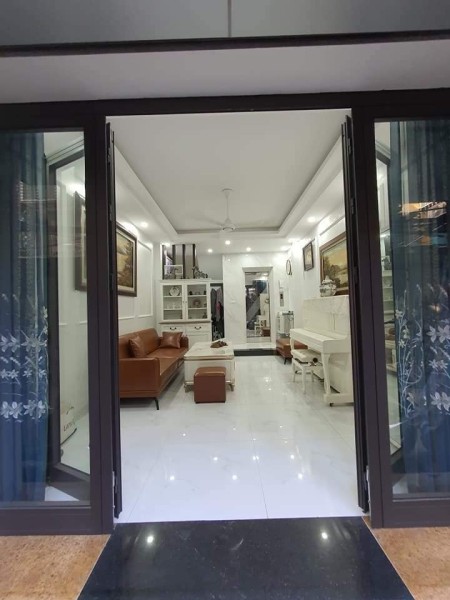 Đi đến slide 6