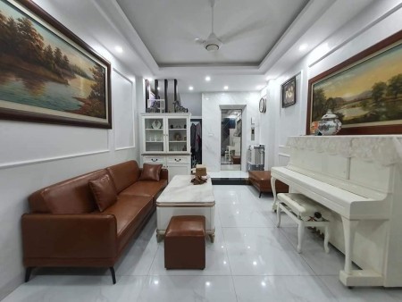 Bán nhà Vĩnh Hồ 35M x 6 Tầng thang máy, Mặt ngõ ÔTÔ, Nhà cực đẹp ở sướng.