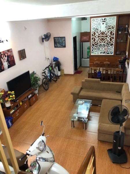 Trung tâm Quận Ba Đình diện tích sử dụng 30m2, gần phố, giá bán 2.55 tỷ lh 0988899816