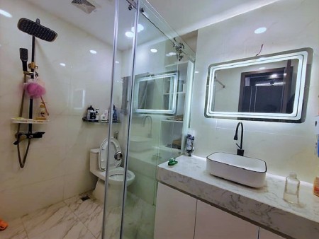 Tòa nhà phố Đống Đa, phố Hoàng Ngọc Phách. Kinh doanh, ô tô, thang máy. 95m2 8T thang máy, 19 tỷ