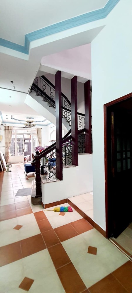 Đi đến slide 6