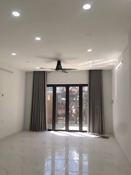 Siêu Phẩm Nhà đường Hoàng Văn Thụ, 6 Tầng, 5x16m2, Nở hậu phong thuỷ, Chỉ 8.9 Tỷ