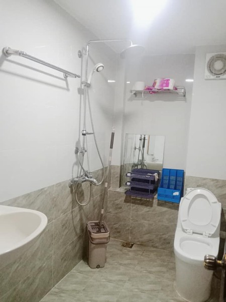 Siêu phẩm Nguyễn Văn Cừ dtsd 75m2, thang máy mặt phố Vip vỉa hè rộng kinh doanh đỉnh