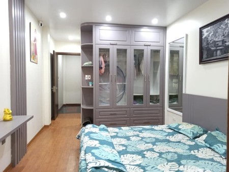 Bán nhà Việt Hưng ô tô tránh thông gara kinh doanh nhà thiết kế tặng full nội thất