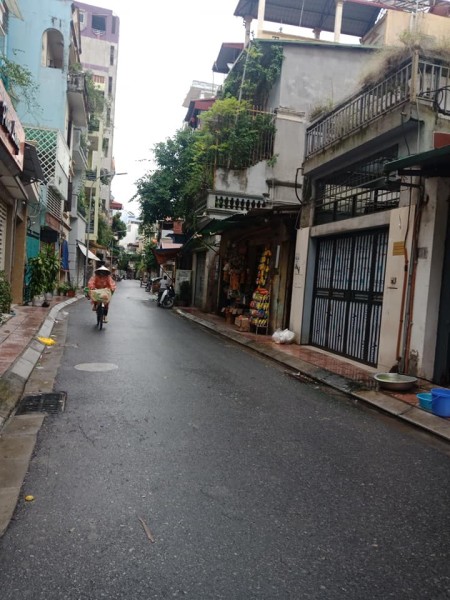 Bán nhà Ngọc Lâm Long Biên ,39Mx3T, MT4m nhỉnh 3TỶ, nhà đẹp ở ngay LH Mr Khởi; 0911910586