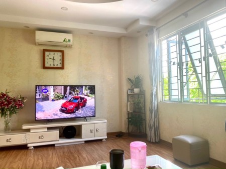 Bán nhà 45m2 mặt phố Thượng Thanh, kinh doanh, mặt tiền khủng, vỉa hè, nhỉnh 5 tỷ