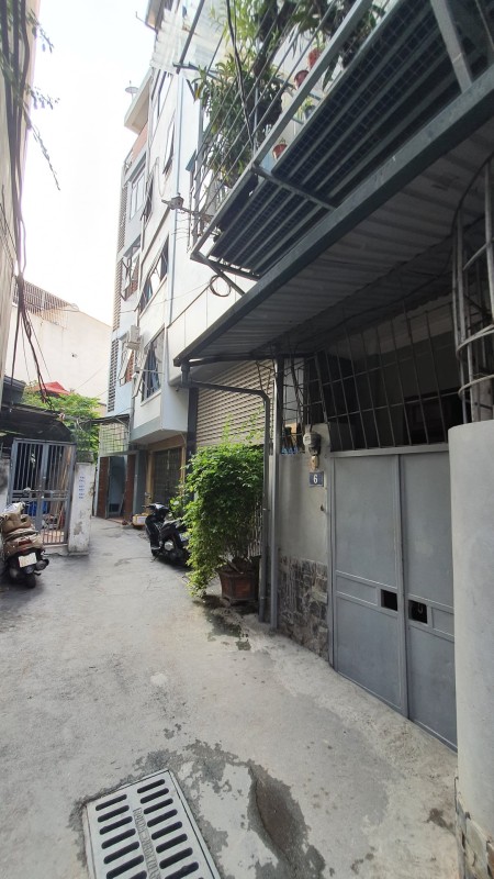 Gia đình bán nhà diện tích sử dụng 50m2 Lê Đức Thọ, nhà rộng lô góc, giá bán chỉ 3.45 tỷ