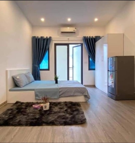 Giá bán chỉ hơn 5 Tỷ, có nhà 3 tầng, diện tích 41m2 Hoàng Hoa Thám đường ô tô tránh