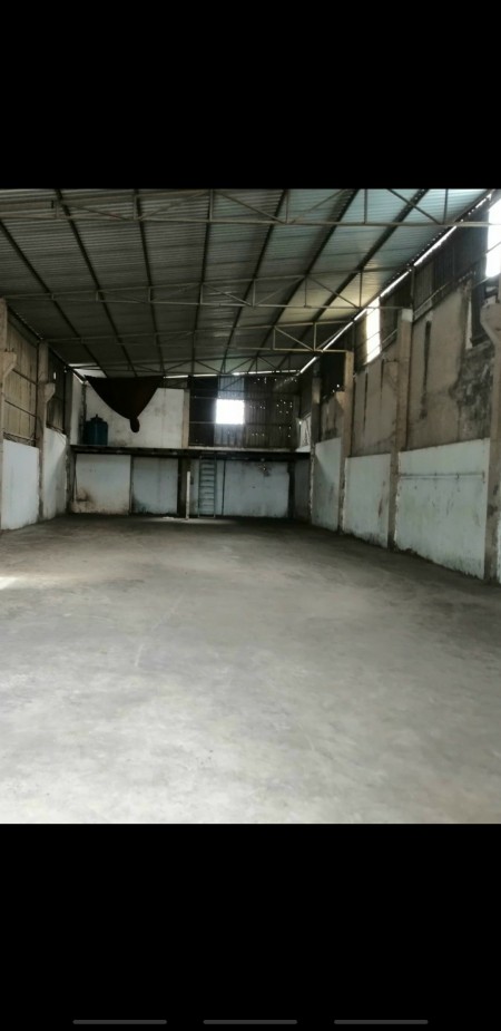 Cho thuê xưởng mặt tiền Nữ Dân Công diện tích sử dụng 8×30 liên hệ 0769556656