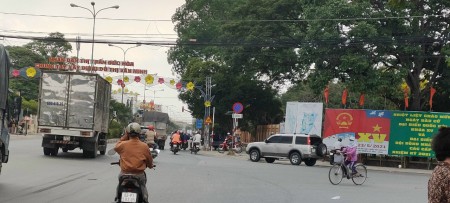 Tôi chính chủ bán 2 dãy nhà trọ gần công viên thị trấn Đức Hòa, 150m2, giá 1 tỷ 650/dãy, SHR