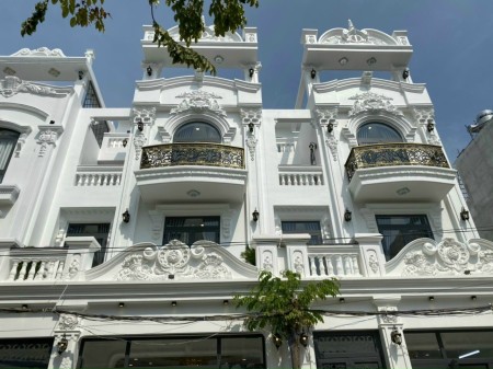 Bán nhà thiết kế tân cổ điển- khu dân cư Lacasa - Vạn Phát Hưng-Quận 7