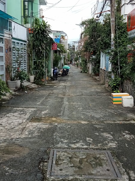 Bán nhà 1 trệt 2 lầu hẻm 6m Nguyễn Văn Lượng Phường 10 giá bán 5,6 tỷ diện tích 58m2