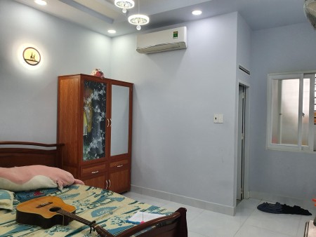 Nhà Lê Trọng Tấn diện tích 65m2 sử dụng (4.5x15.5) giá chỉ 4.5 tỷ thương lượng, sổ sẵn
