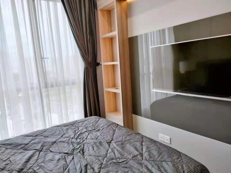Đi đến slide 8