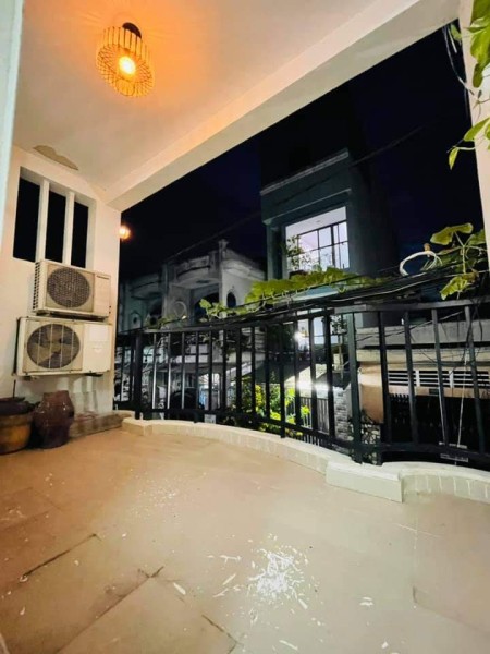 Đi đến slide 4