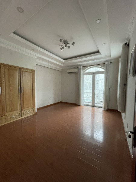 Cho thuê Siêu Biệt Thự Khu cao cấp đường Nơ Trang Long bảo vệ 24/24