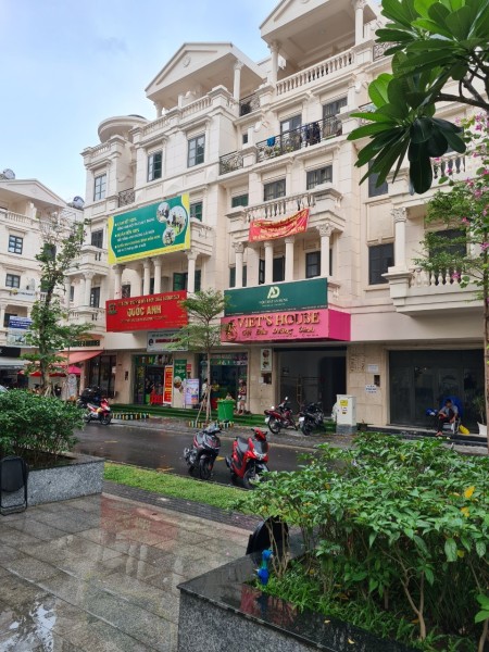 Đi đến slide 6