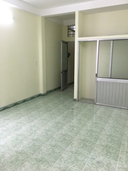 Nhà nguyên căn hẻm 243 Tô Hiến Thành phường 13, Quận 10 cho thuê nguyên căn chính chủ