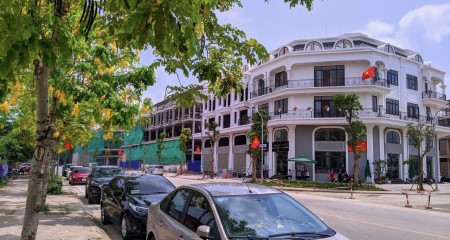 Đi đến slide 4