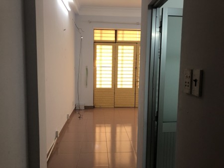 Nhà mặt tiền Trần Bình Trọng phường 5 Bình Thạnh diện tích 80m2, dt 4.2x18 giá 11.8 Tỷ