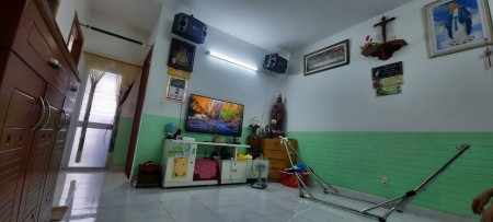 Căn hộ diện tích 60m2 2PN Thoại Ngọc Hầu Quận Tân Phú view đẹp, giá bán chỉ 1,89 tỷ