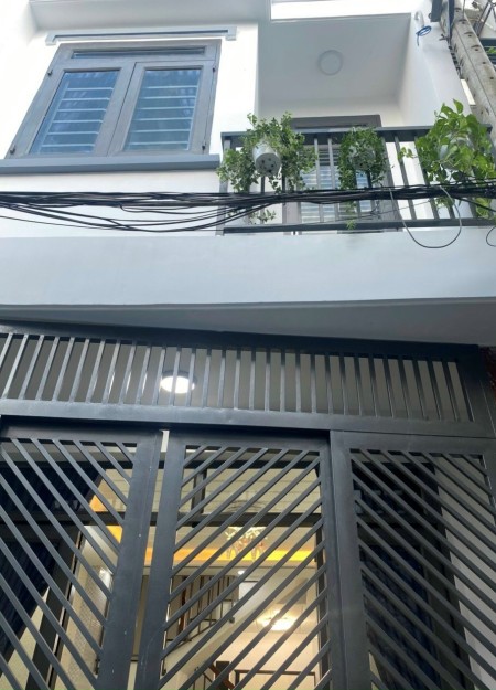 Bán nhà Đông Hồ, diện tích 20m2, hẻm xe hơi, ngang 5m, Tân Bình giá bán chỉ 2 tỷ 55