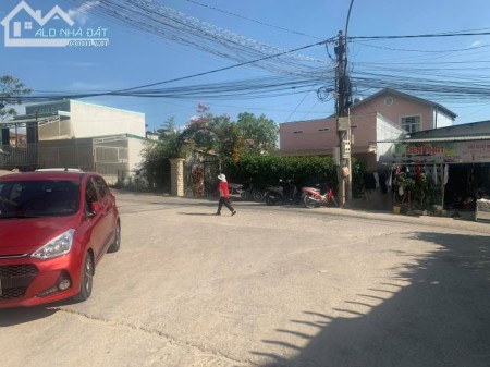 Cần Bán lô đất liên kế đường Mai Hắc Đế phường 5 thành phố Đà Lạt giá chỉ 5.7 tỷ lhcc