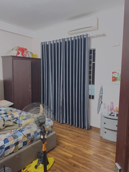 Bán nhà Ngọc Thuy Long Biên 35m2, 4 tầng, mt 4.5m, giá 3 tỷ có nhà đẹp ở ngay LH em Khởi 0911010586