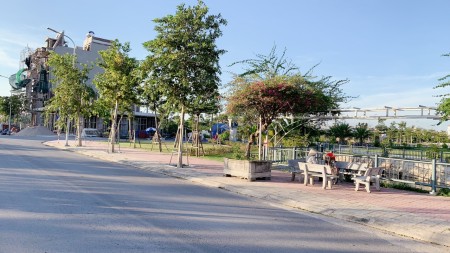 Đi đến slide 6