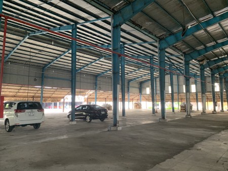 Kho cho thuê diện tích sử dụng 2860m2 phường Linh Tây, Thủ Đức liên hệ 0909298353