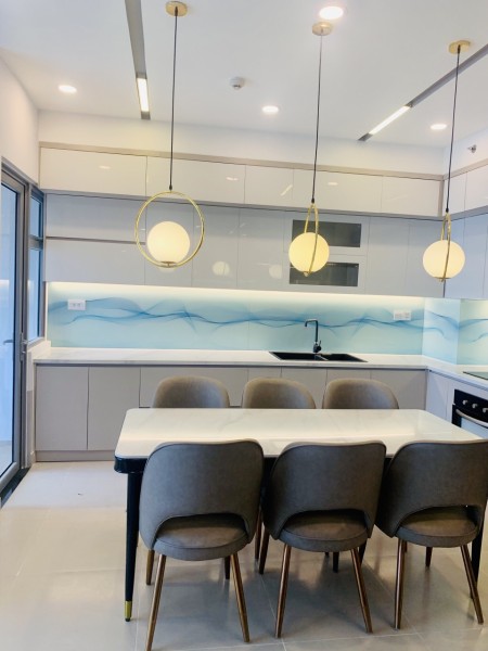 Cho thuê 2PN Palm Heights full nội thất. Giá thuê 16 triệu/tháng (Bao PQL). LH: 0901.858.818 Mr Hải