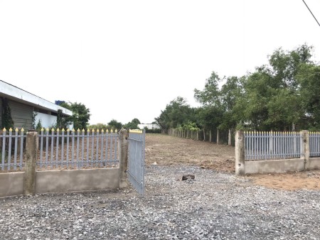 Hot Hot Hot Bán đất nền 5x42 tại KDC Tân Quan ngay trung tâm Hớn Quản - Bình Phước