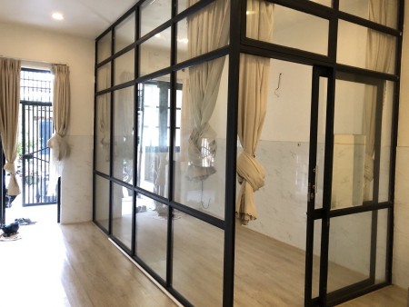 Bán nhà Quận Gò Vấp hẻm bê tông 5.5m nhà còn mới khu an ninh, yên tĩnh giá 4.1 tỷ