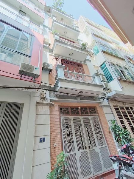 Phân lô ô tô 7 chỗ vào nhà đối diện trường tiểu học, khu dân cư hiện hữu, tiện ích đủ