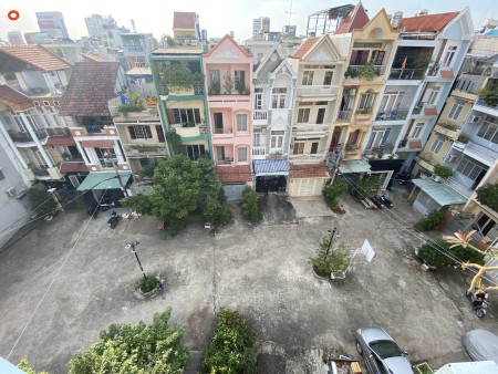 Đi đến slide 3