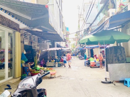 Bán nhà mặt tiền chợ Quận 1 Trần Đình Xu giá 3.250 còn thương lượng