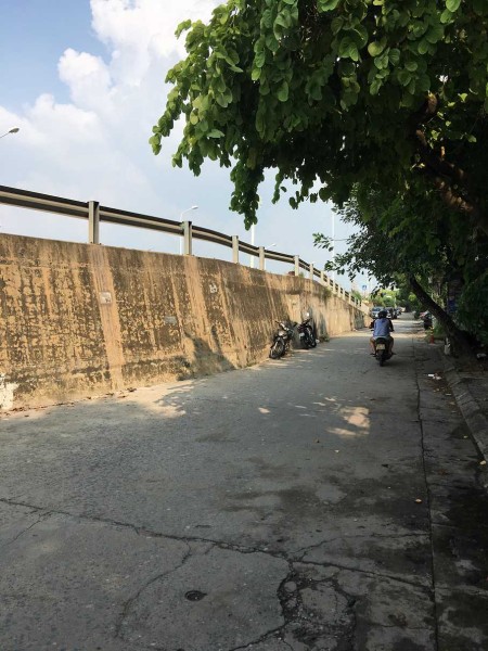 Nhà mới tinh đẹp lung linh thiết kế hiện đại ngõ thông tứ tung xe 5 tạ đỗ cửa sổ sẵn chính chủ