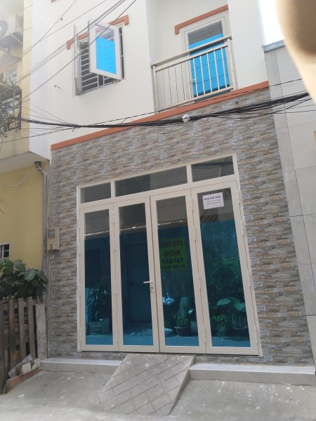 Cho thuê nhà mới xây sạch đẹp 1 trệt 1 lầu Phạm Văn Bạch, Quận Tân Bình (10/2021)