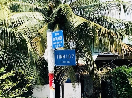 Đi đến slide 2