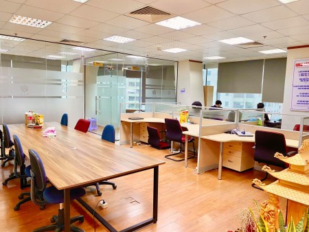 Cho thuê Văn Phòng Giá Rẻ 60m2 giá 8tr5 tại 18 Thành Thái, Dịch Vọng Hậu, Cầu Giấy