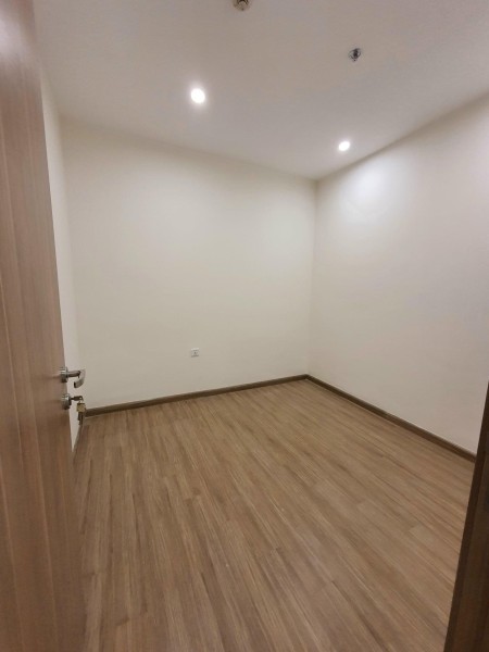 Căn hộ 2pn1wc, siêu đẹp, Vinhomes Quận 9, thanh toán chỉ 624 triệu nhận nhà ở ngay