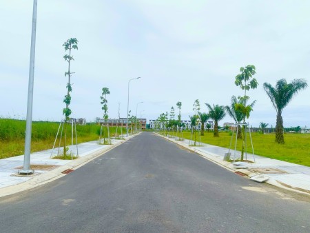 Đất đường DT769 sổ sẵn thổ cư 100% giá chỉ 1.75 tỷ liên hệ 0374804086 em Hảo